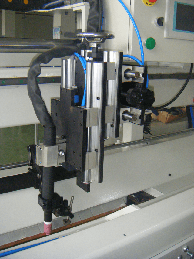 2 - Сварочный автомат для продольного шва плоского листа, сварочный аппарат для продольного шва.